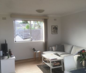 Vaucluse - Photo 1