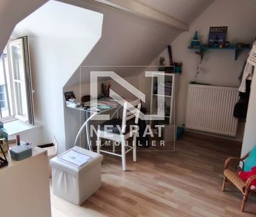 Location Appartement 4 pièces 73m² CHALON SUR SAONE 71100 - Photo 4