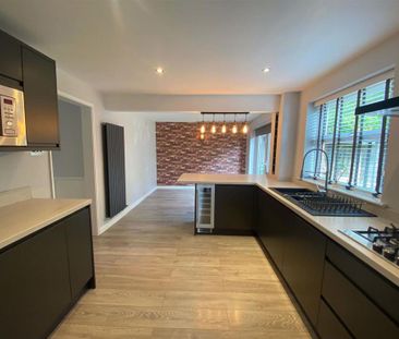 3 bedroom detached house to rent - Photo 1