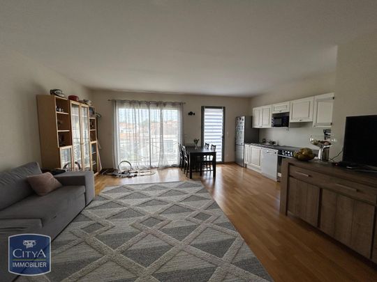 Location Appartement 3 pièces 72m² LA ROCHELLE 17000 - Photo 1