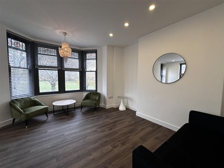 Ninian Road, Cardiff - Photo 2