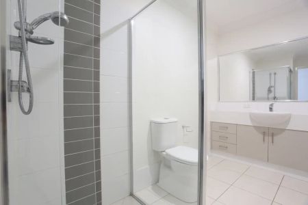 “$450.00 per week increasing to $470.00 20/1/26” - Photo 4