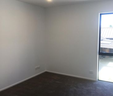 High end apartment - Photo 3