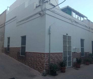 Casa en alquiler en Malaga - Photo 1