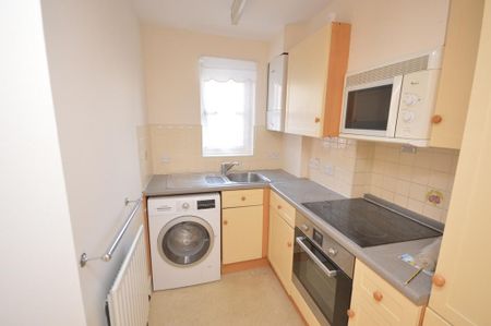 1 bedroom ground floor flat to rent - Photo 5