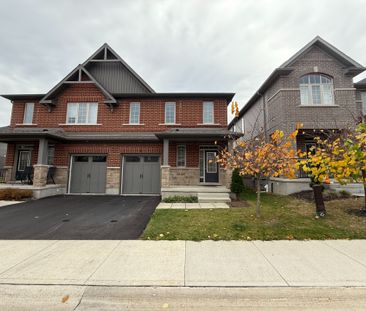 For Lease - 11 Gleason Crescent, Kitchener, Ontario - Photo 1