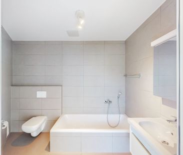 Affittiamo moderno 3.5 locali in zona Massagno - Foto 1