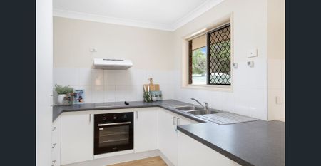 Family Home In Quiet Position - Photo 4