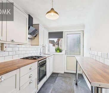 Bridgend Road, Maesteg, CF34 - Photo 5