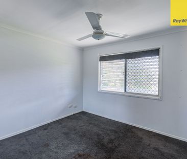 Charming Family Home - Photo 6