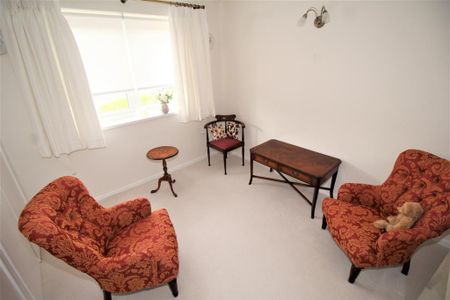 2 bedroom apartment to rent - Photo 3