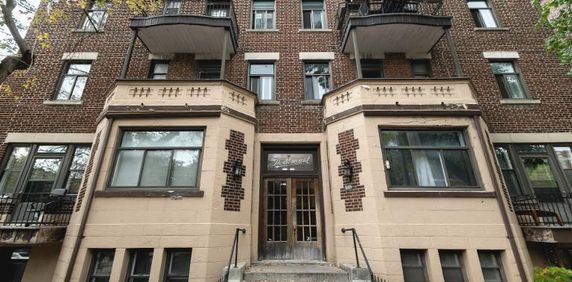 6 1/2 - Montréal (Côte-des-Neiges) - 2 500 $/mois - Photo 2