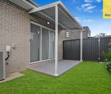 Three Bedroom Lovely and Modern Home - Photo 6