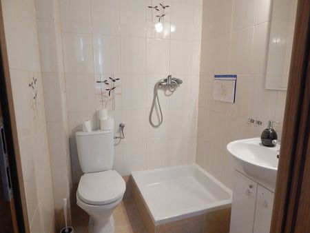 dom przystosowany na żłobek - Photo 3