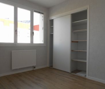 PROCHE FACULTES T4 AVEC PARKING - Photo 4