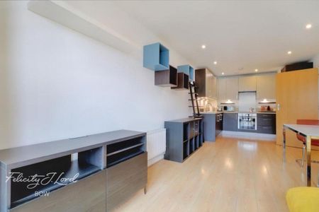 1 bedroom flat to rent - Photo 2