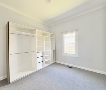 Charming Home in a Prime Newtown Location - Photo 3