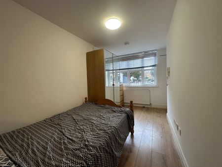 Studio Flat, Mcgovern, NW6 - Photo 4