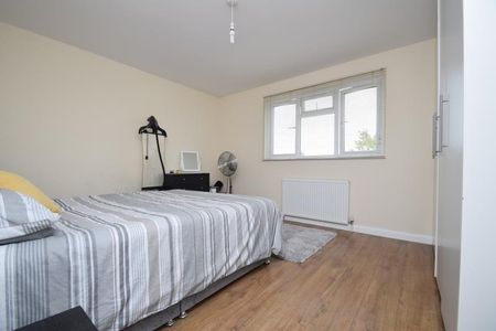 2 bedroom maisonette - Photo 5