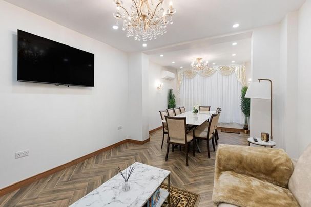 5 bedroom house to rent - Photo 1