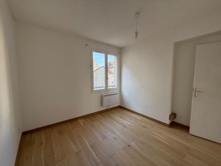 Location Appartement 3 pièces 54m² GRENOBLE 38000 - Photo 3