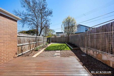 Stunning Two Bedrom Townhouse in Mawson - Photo 5