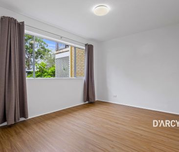 2/17 TRUNDLE ST - Photo 1