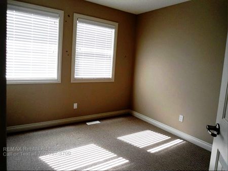 17606 10 Avenue Southwest - Photo 5