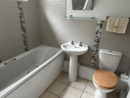 Studio to rent - Photo 5