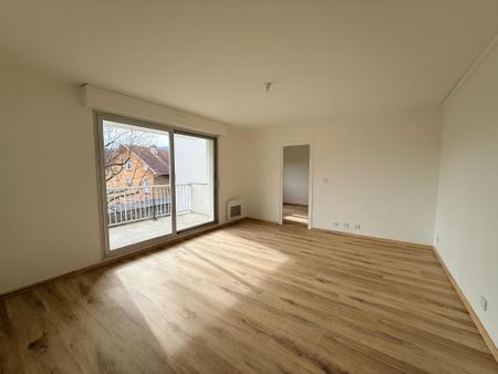 Location Appartement 2 pièces 49m² AIX LES BAINS 73100 - Photo 2