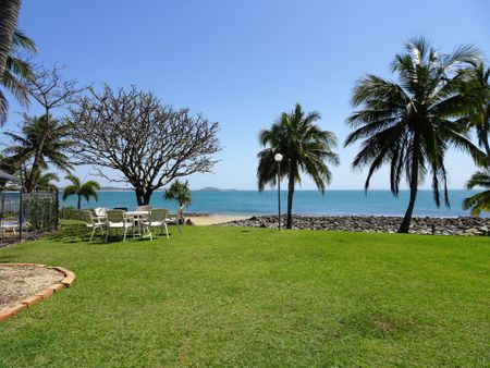 15/2 Beach Road, 4740, Dolphin Heads - Photo 5