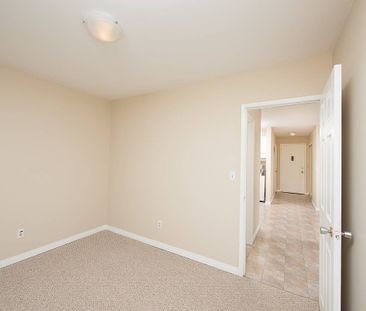 Avlyn Apartments - Photo 6