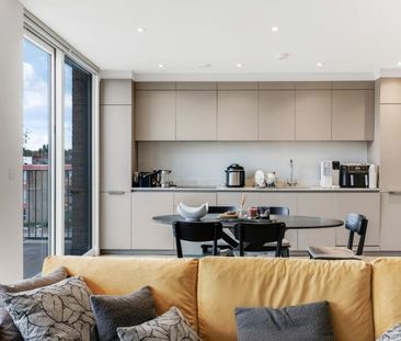 2 Bedroom Apartment To Let - Photo 2