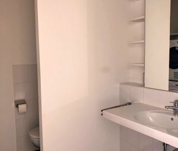 Grosszügige 2.5-Zimmer-Wohnung im Erdgeschoss mit Garten und Aussic... - Foto 5