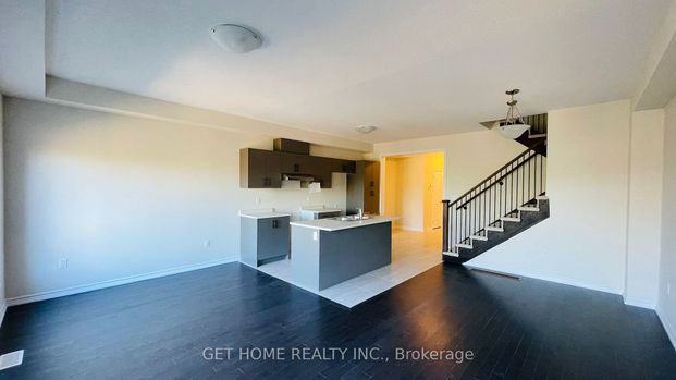 Townhouse For Lease | E8126298 - Photo 1