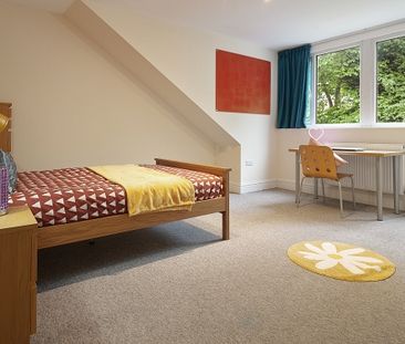 Great 4 bedroom property - Photo 6