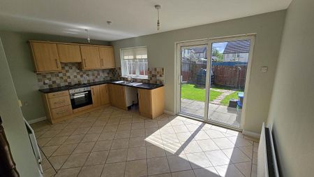 19 Castlebrook Avenue, Ballynure, Ballyclare, BT39 9GX - Photo 4