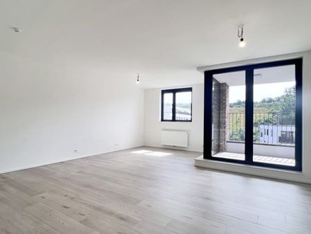 Appartement te huur - Foto 2