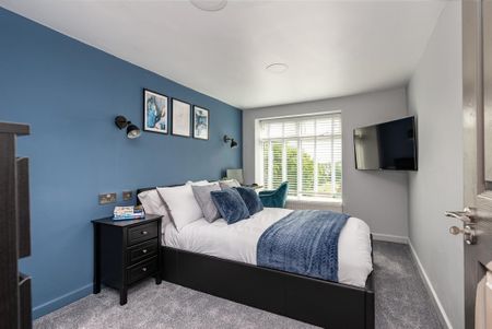 6 bedroom terraced house to rent - Photo 5