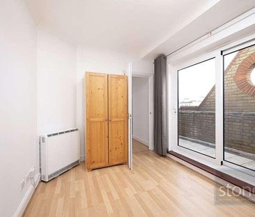 Kilburn High Road, London, NW6 - Photo 4
