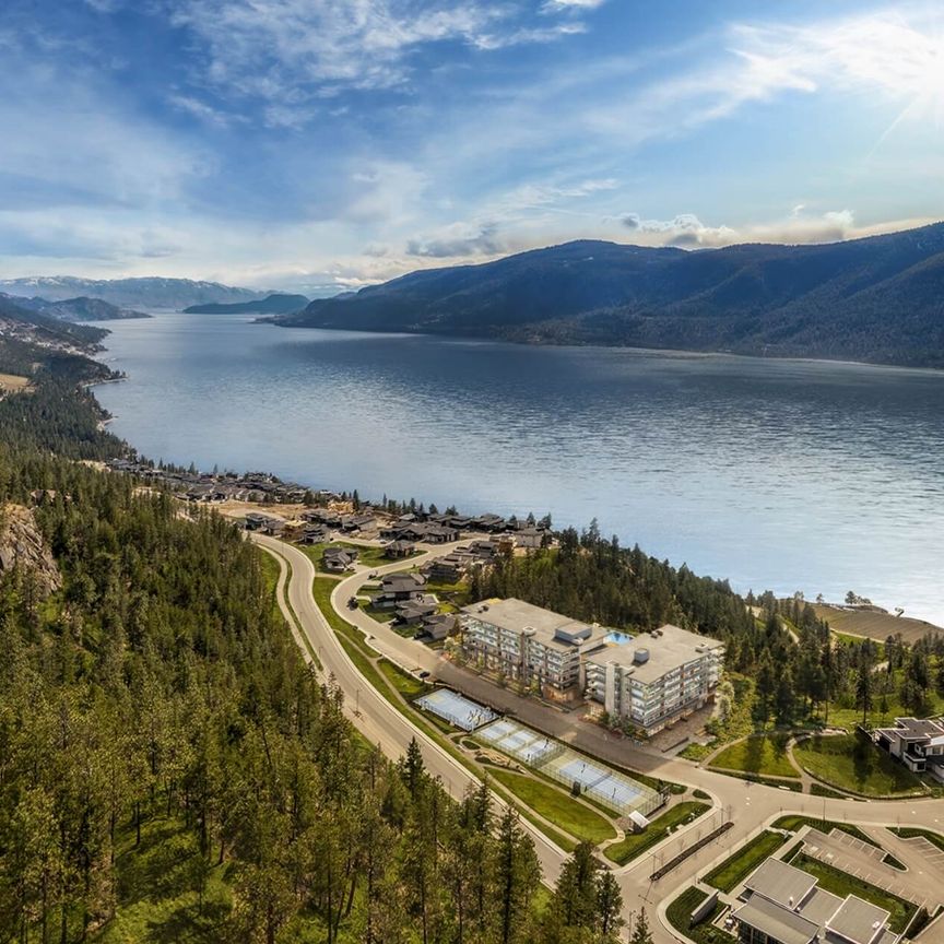 Stunning 3rd Floor unit – LAKESTONE - Photo 1