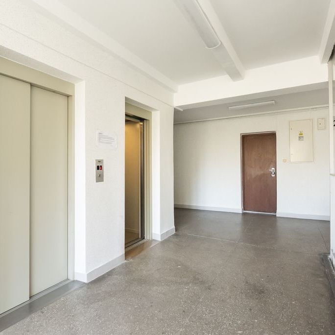 3 pokoje, balkon, widna kuchnia. - Photo 1