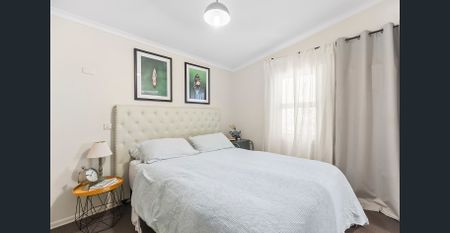 Charming Character Home - Photo 4