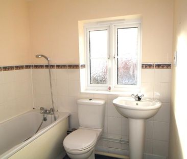 2 bedroom flat to rent - Photo 6