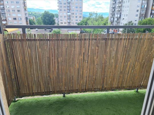 Kiadó felújított panel lakás - Miskolc - Fotó 1