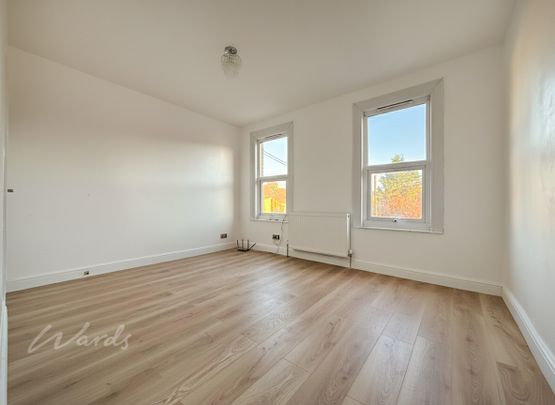 2 bedroom end of terrace house to rent - Photo 1