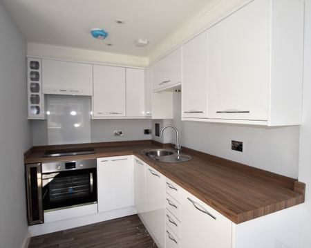 1 bedroom apartment to rent - Photo 3