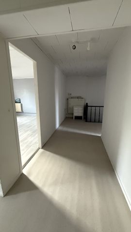 Location Appartement 2 pièces 62m² LENS 62300 - Photo 3