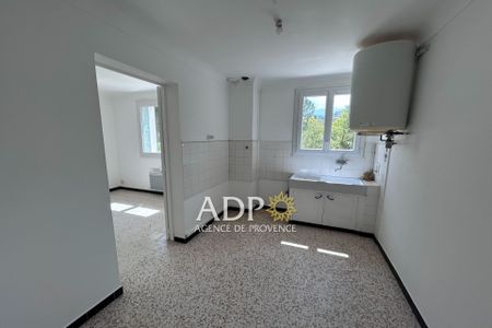 Location Appartement 2 pièces 51m² AURIBEAU SUR SIAGNE 06810 - Photo 3