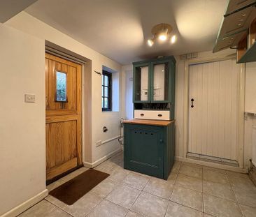 2 bedroom detached house to rent - Photo 6